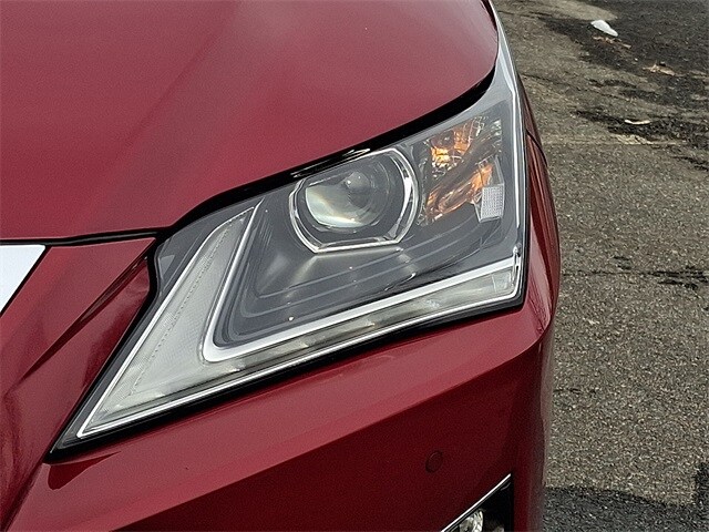 Thumbnail: 2017 Lexus RX - 9