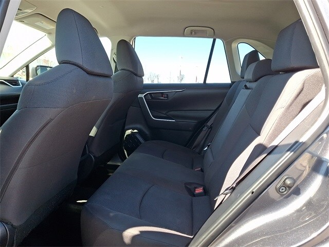 Thumbnail: 2019 Toyota RAV4 - 11