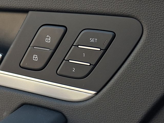Thumbnail: 2025 Audi Q5 - 29
