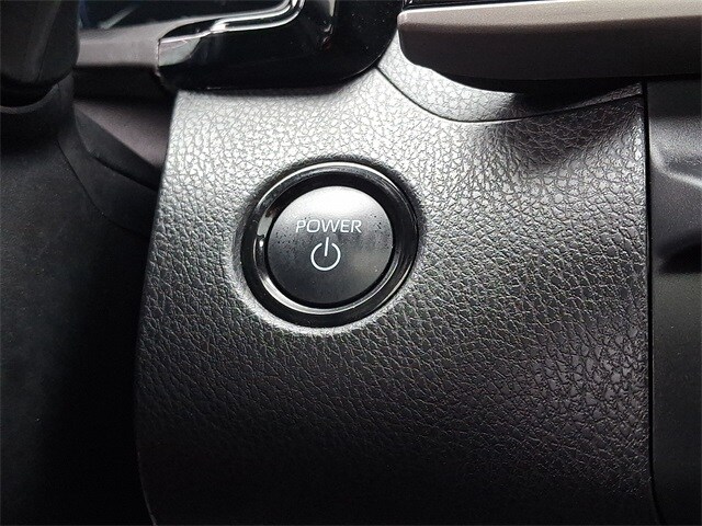 Thumbnail: 2025 Toyota Camry - 23