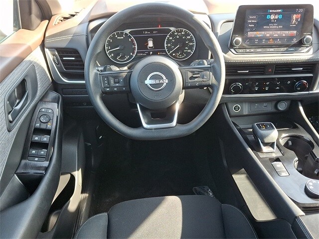 Thumbnail: 2023 Nissan Rogue - 11