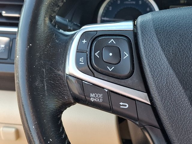 Thumbnail: 2015 Toyota Camry - 22