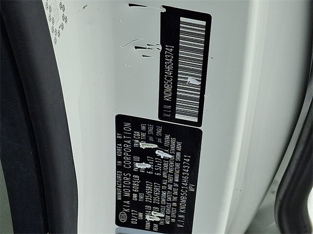 Thumbnail: 2017 Kia Sedona - 30