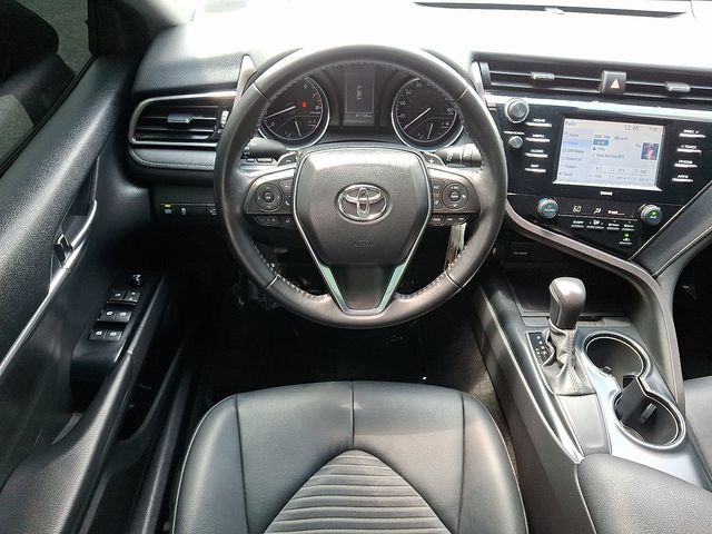 Thumbnail: 2020 Toyota Camry - 11