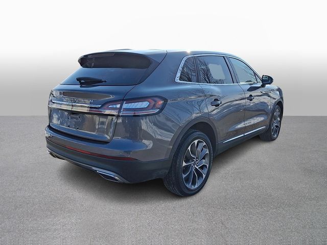 Thumbnail: 2023 Lincoln Nautilus - 4