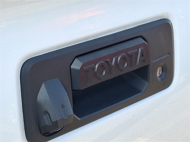 Thumbnail: 2023 Toyota Tacoma - 9