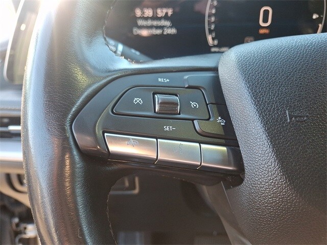 Thumbnail: 2024 Cadillac XT4 - 19