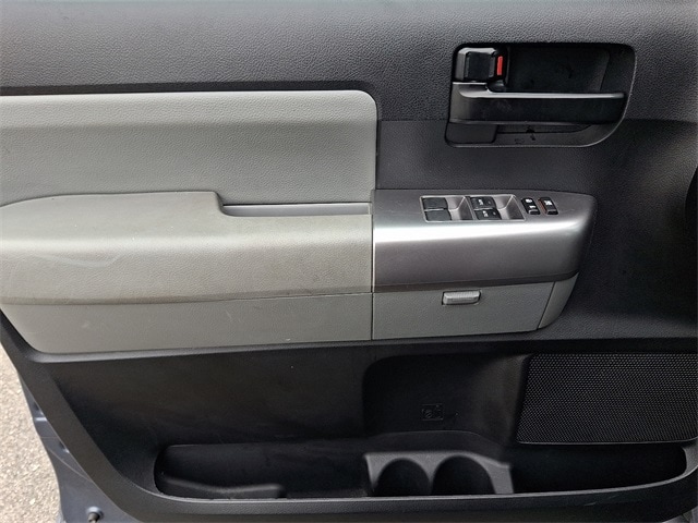 Thumbnail: 2021 Toyota Sequoia - 11