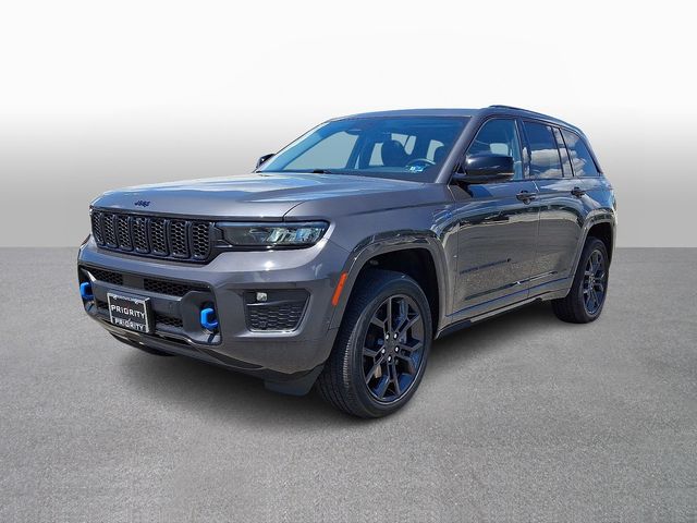 Thumbnail: 2023 Jeep Grand Cherokee - 1