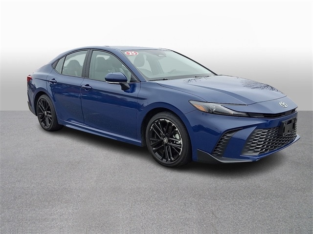 Thumbnail: 2025 Toyota Camry - 3