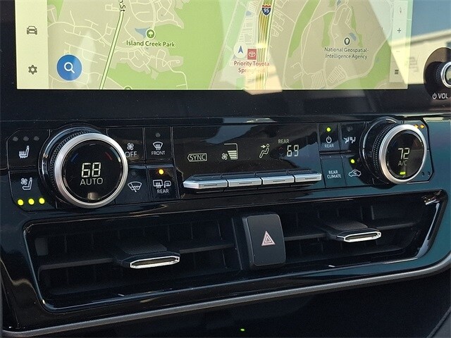 Thumbnail: 2026 Toyota Highlander - 17