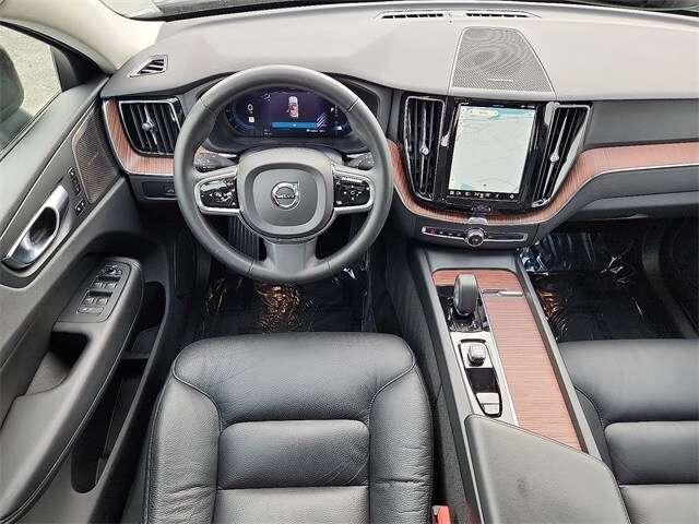 Thumbnail: 2024 Volvo XC60 - 9