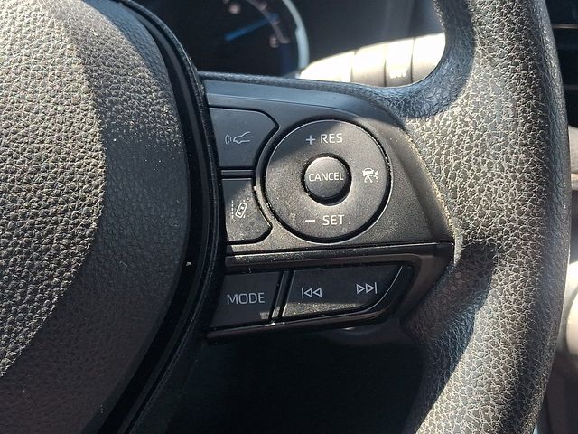 Thumbnail: 2025 Toyota RAV4 - 21