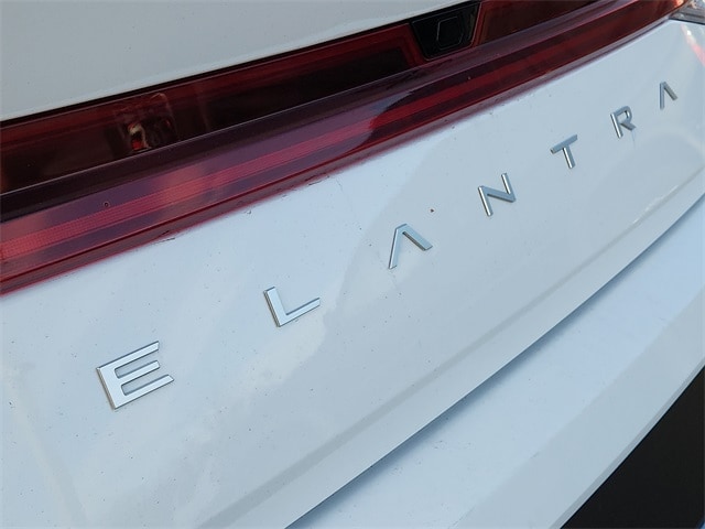 Thumbnail: 2025 Hyundai Elantra - 30