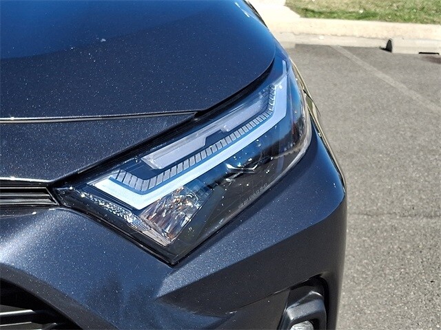 Thumbnail: 2025 Toyota RAV4 - 9