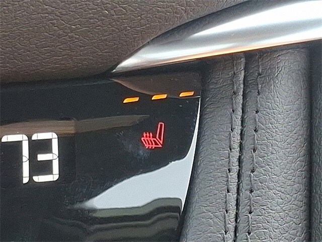 Thumbnail: 2025 Cadillac XT5 - 26