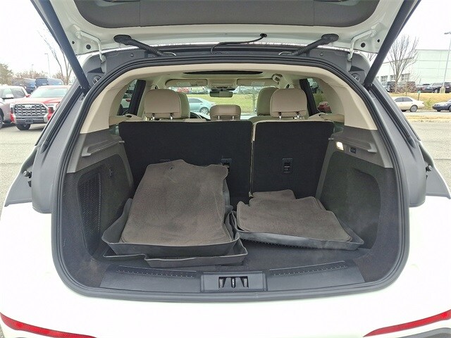 Thumbnail: 2022 Lincoln Corsair - 31