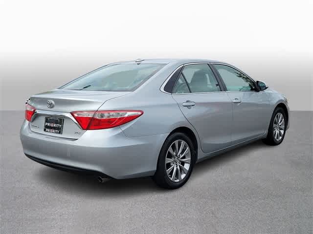 Thumbnail: 2015 Toyota Camry - 4