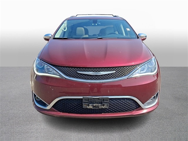 Thumbnail: 2017 Chrysler Pacifica - 2
