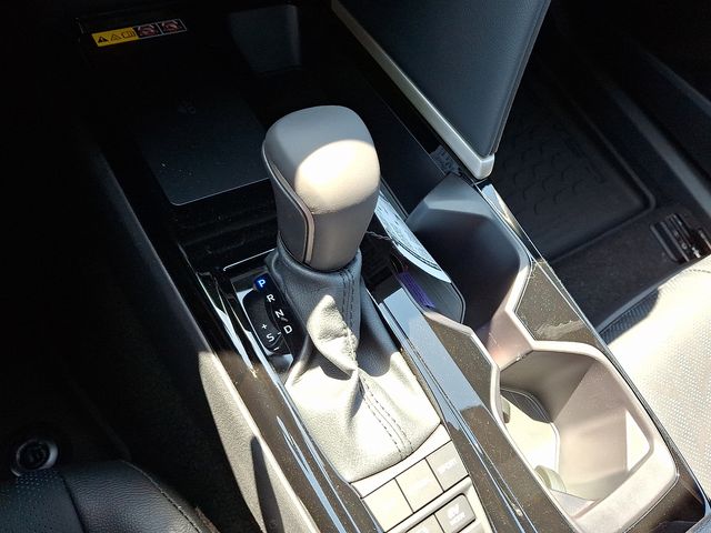 Thumbnail: 2026 Toyota Camry - 13