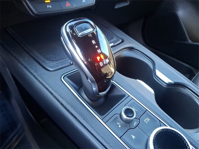 Thumbnail: 2024 Cadillac XT4 - 14