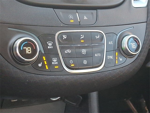 Thumbnail: 2024 Chevrolet Malibu - 15