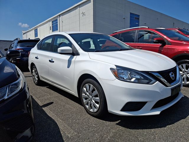 Thumbnail: 2016 Nissan Sentra - 3