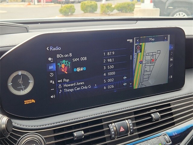 Thumbnail: 2022 Lexus LS - 17