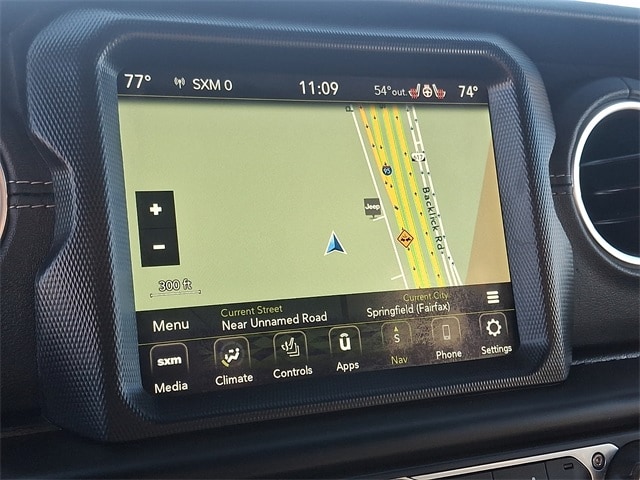 Thumbnail: 2020 Jeep Gladiator - 16