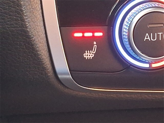 Thumbnail: 2025 Audi Q3 - 23