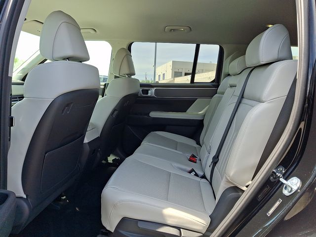 Thumbnail: 2026 Hyundai Santa Fe - 10