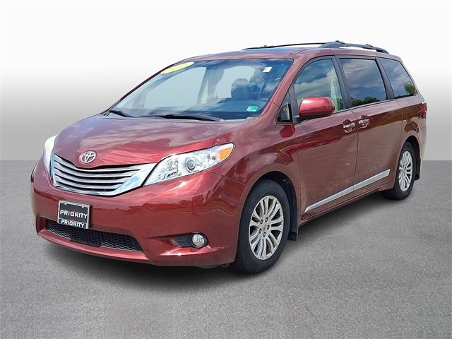 2015 Toyota Sienna XLE -
                  Springfield, VA