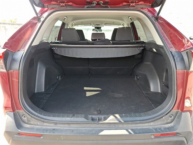 Thumbnail: 2023 Toyota RAV4 - 28