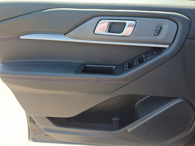 Thumbnail: 2026 Ford Explorer - 13