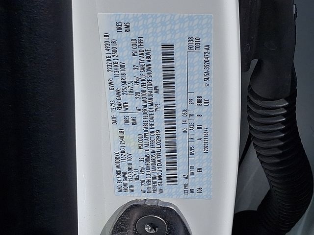 Thumbnail: 2024 Lincoln Corsair - 30