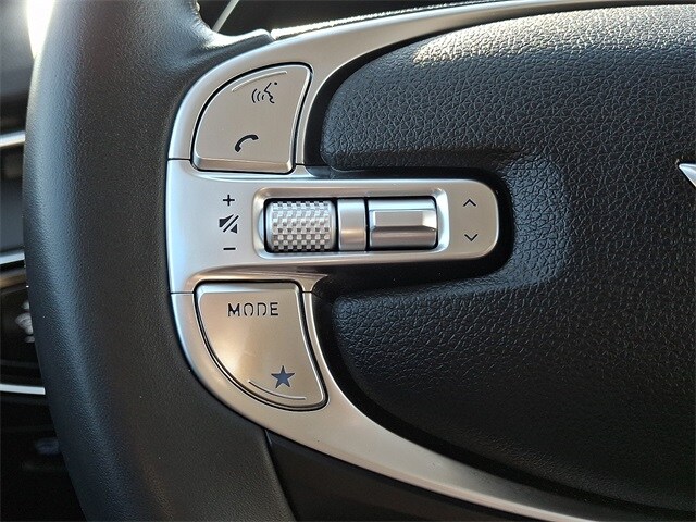 Thumbnail: 2025 Genesis GV70 - 16