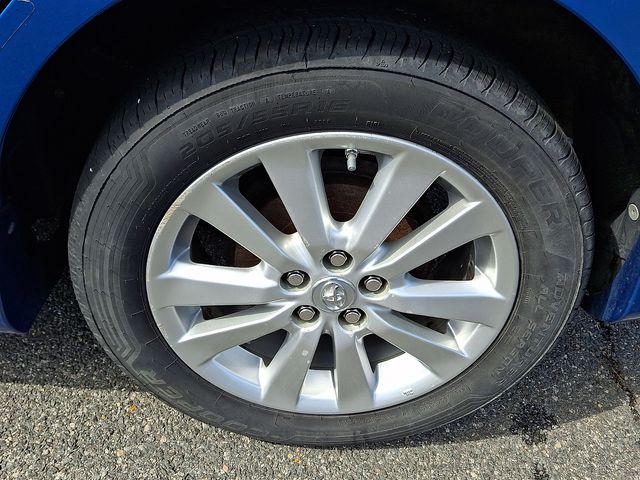 Thumbnail: 2010 Toyota Corolla - 8