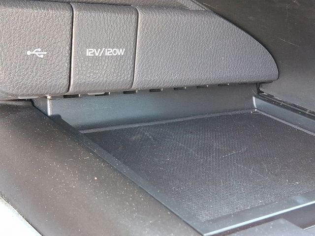 Thumbnail: 2024 Toyota Camry - 21