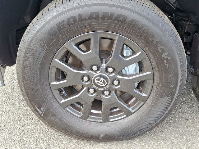 Thumbnail: 2026 Toyota 4Runner - 8