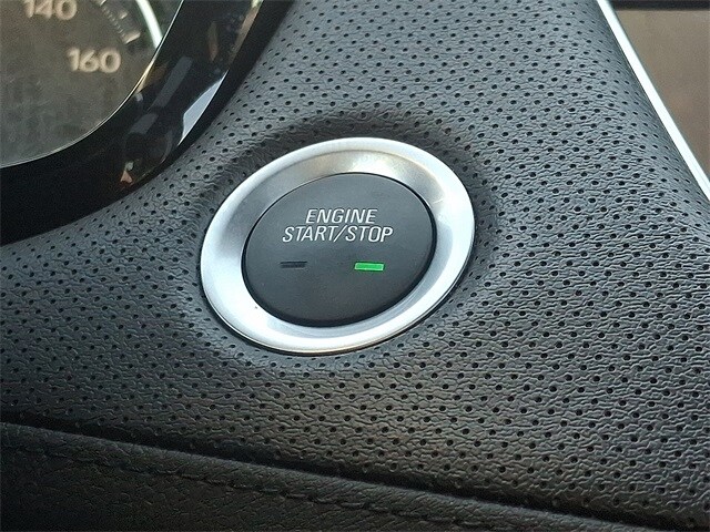 Thumbnail: 2025 Cadillac XT5 - 25