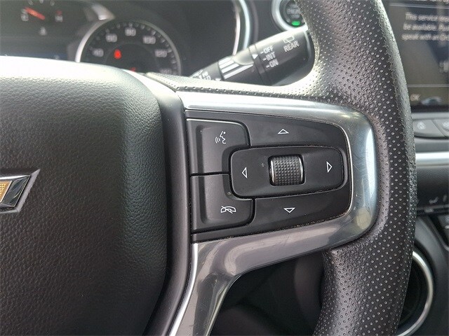 Thumbnail: 2022 Chevrolet Blazer - 21