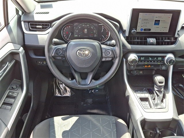 Thumbnail: 2023 Toyota RAV4 - 11