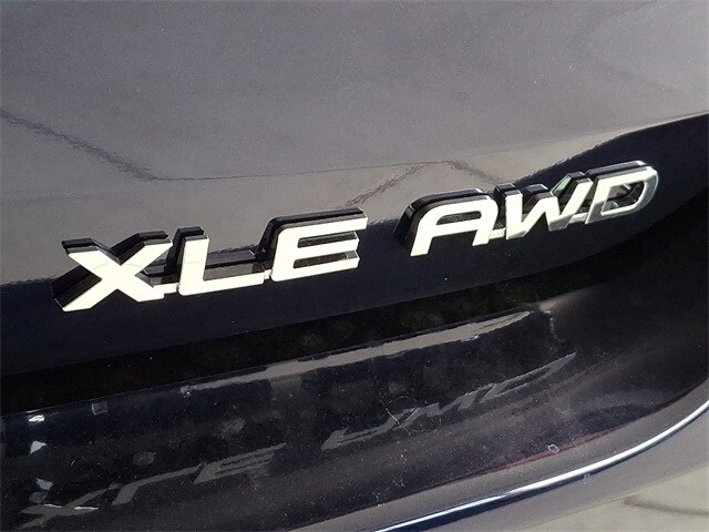 Thumbnail: 2026 Toyota Highlander - 22