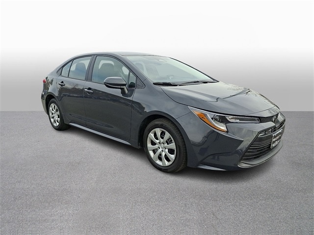 Thumbnail: 2025 Toyota Corolla - 3