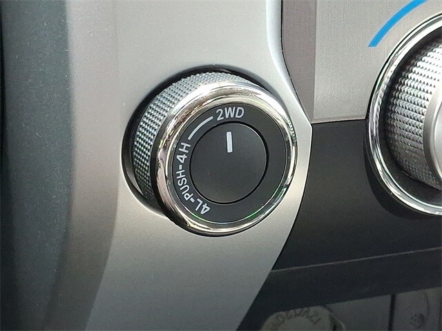 2017 Toyota Tundra Limited 22