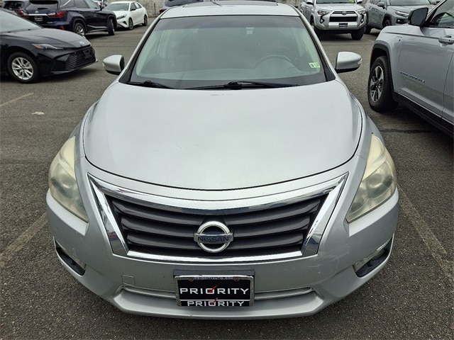 Thumbnail: 2013 Nissan Altima - 1