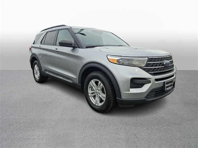 Thumbnail: 2022 Ford Explorer - 3