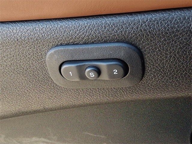 Thumbnail: 2020 Jeep Grand Cherokee - 29