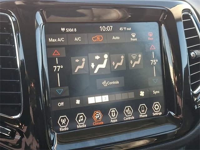 Thumbnail: 2021 Jeep Compass - 12