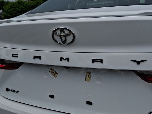 Thumbnail: 2025 Toyota Camry - 30